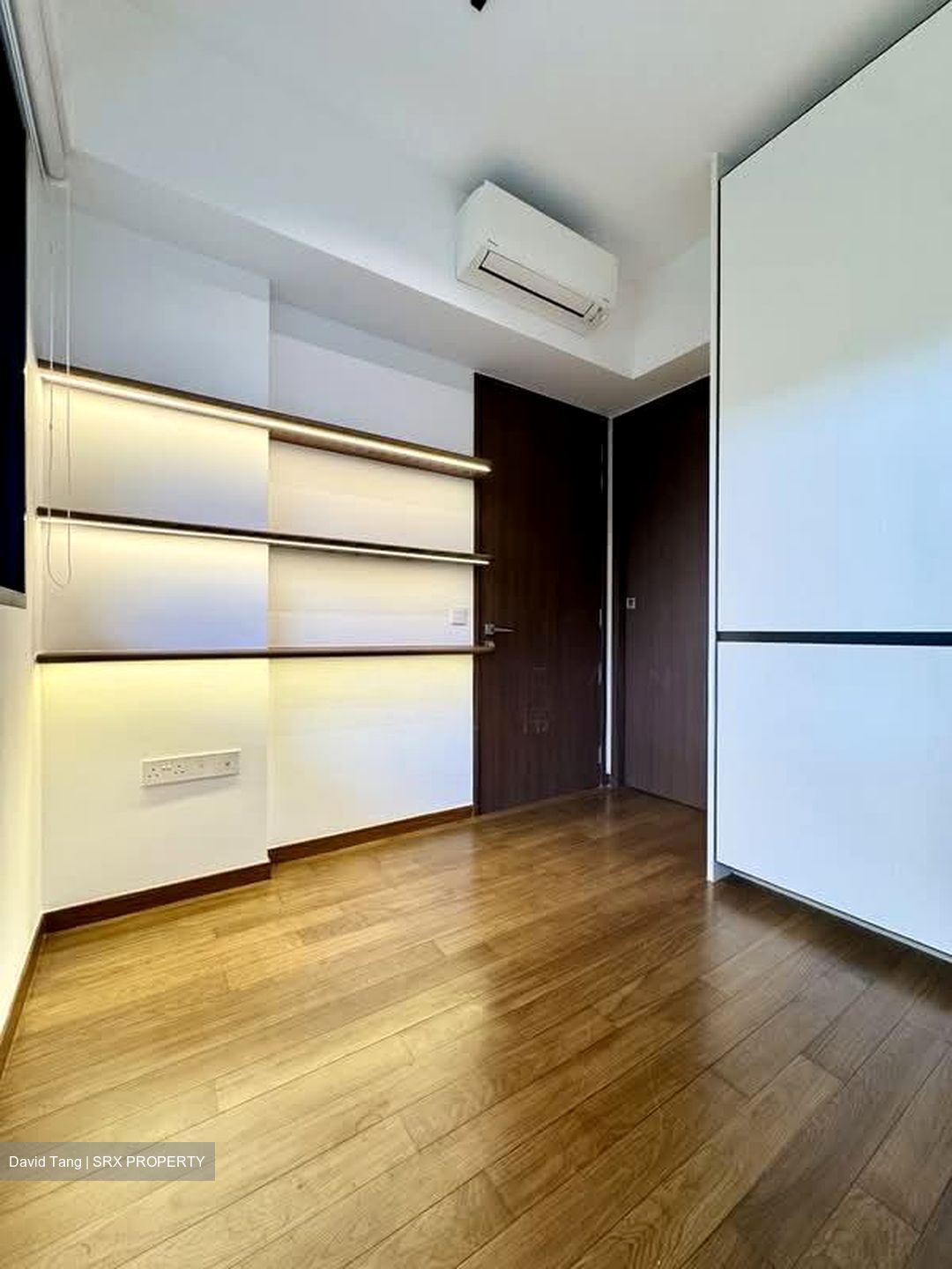 Royalgreen (D10), Condominium #544061361